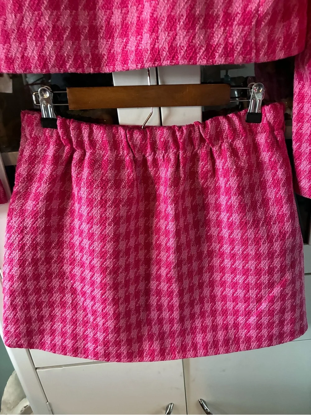 Cicy Bell Hot Pink Houndstooth Two-Piece Skirt Set nwt M Blazer L Skirt